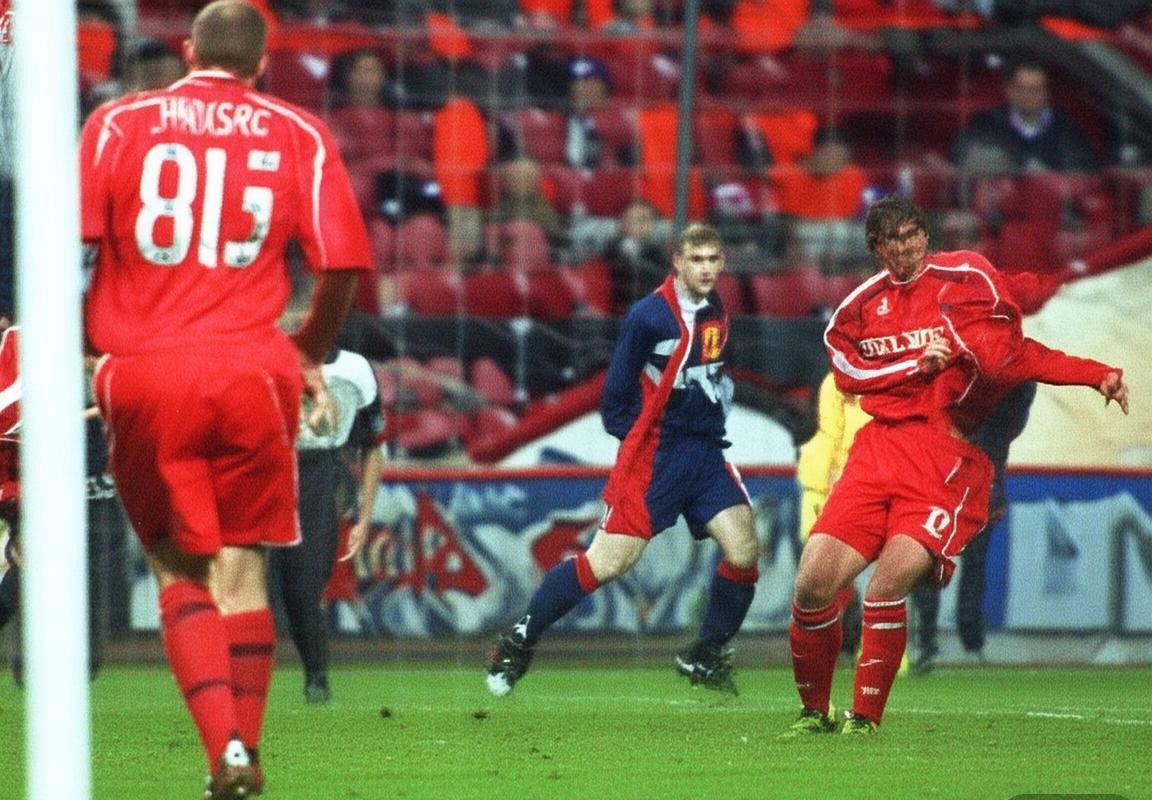 2006年足总杯决赛：利物浦vs曼联经典对决回顾(图2)