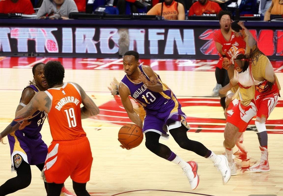 2018NBA季后赛：火箭鹈鹕系列赛精彩对决回顾